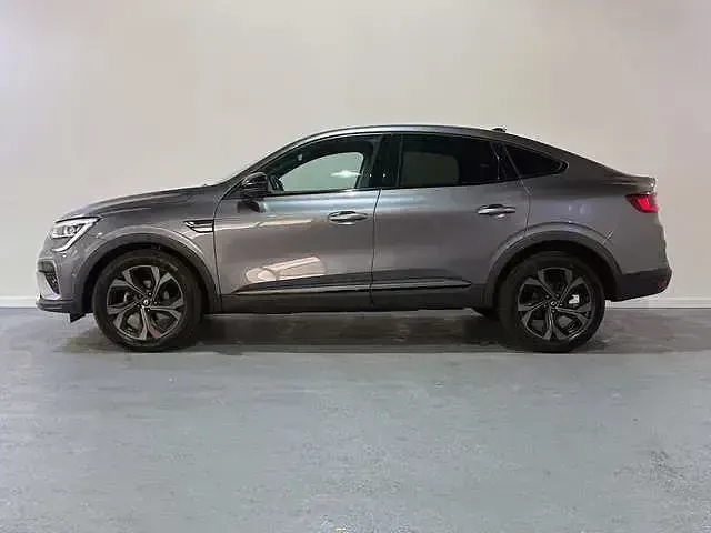 Usado Renault Arkana R.S. 160 CV (117 kW) 2023 Gris SUV
