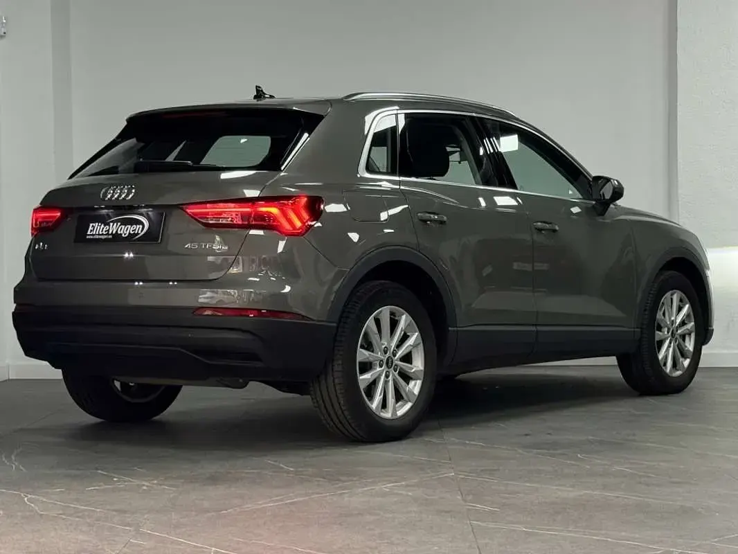 Usado Audi Q3 Premium 245 CV (180 kW) 2022 Verde SUV
