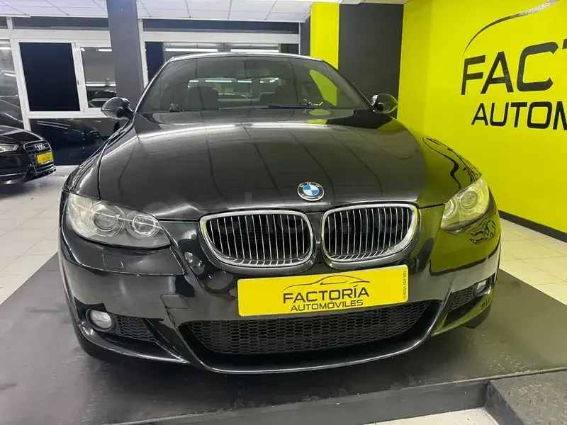 Usado BMW 320 177 CV (130 kW) 2008 Negro Coupe
