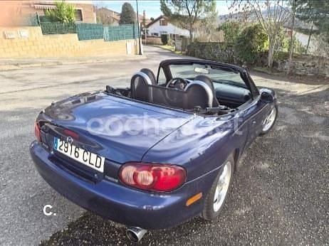 Usado Mazda MX5 110 CV (80 kW) 2003 Azul Descapotable