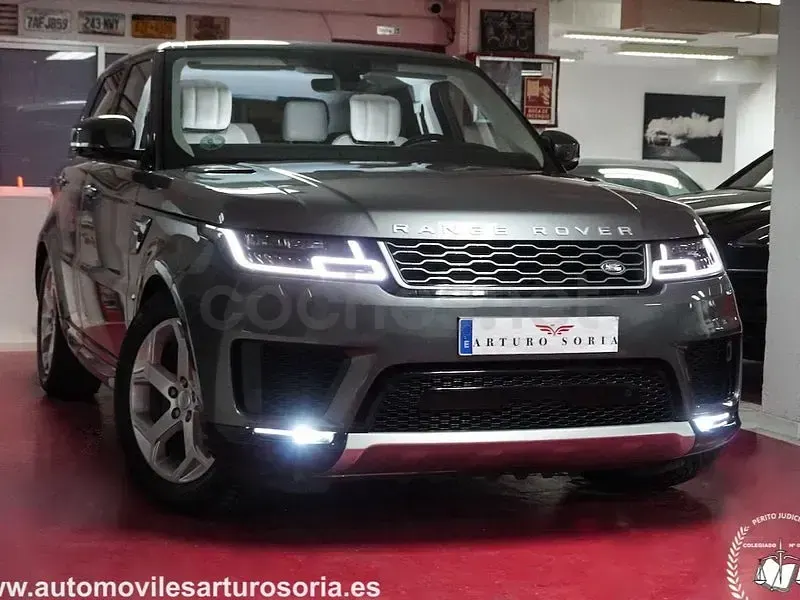 Begagnad Land Rover Range Rover Sport HSE 306 HK (225 kW) 2019 Grå SUV