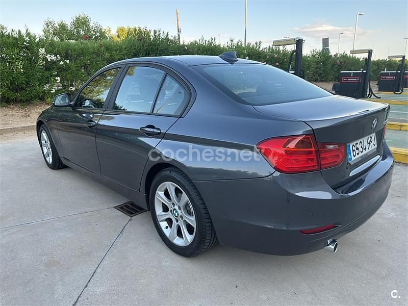 Usado BMW 320 184 HP (135 kW) 2013 Cinzento Sedan