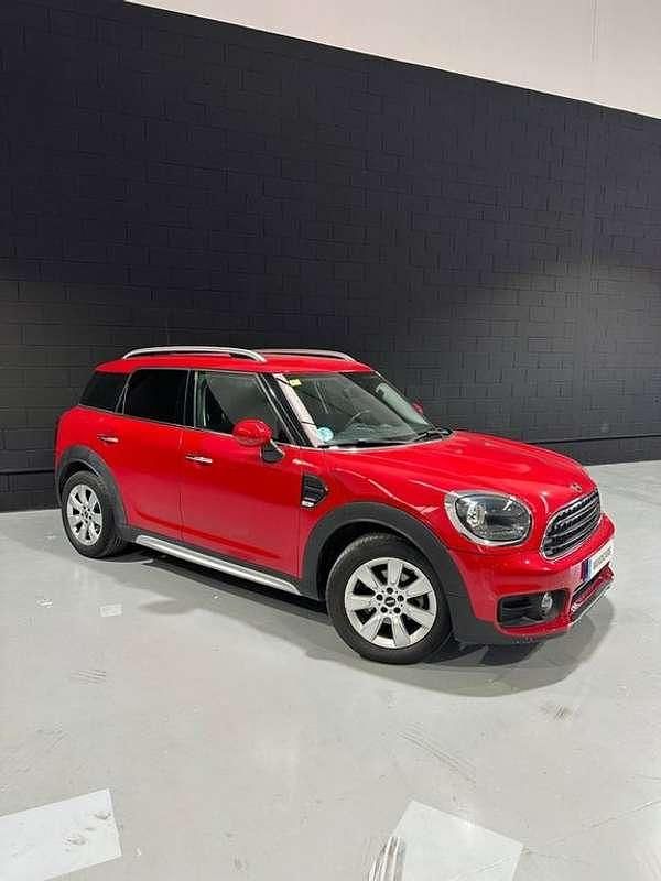 Usado Mini One Countryman 103 CV (75 kW) 2018 Rojo SUV