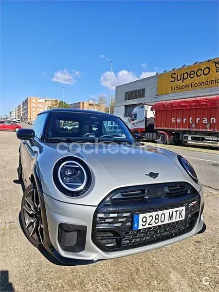 Usado Mini Cooper S 204 CV (150 kW) 2024 Gris / plata Utilitario