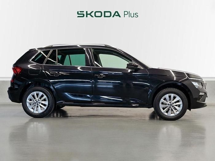 Usado Skoda Kamiq Selection 115 CV (84 kW) 2025 Negro SUV