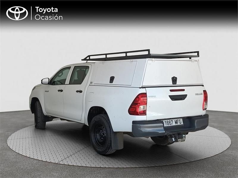 Usado Toyota HiLux 150 CV (110 kW) 2023 Blanco Pickup/Camioneta