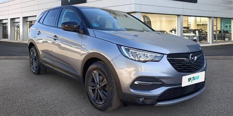 Usado Opel Grandland X Design & Tech 131 CV (96 kW) 2021 Gris SUV