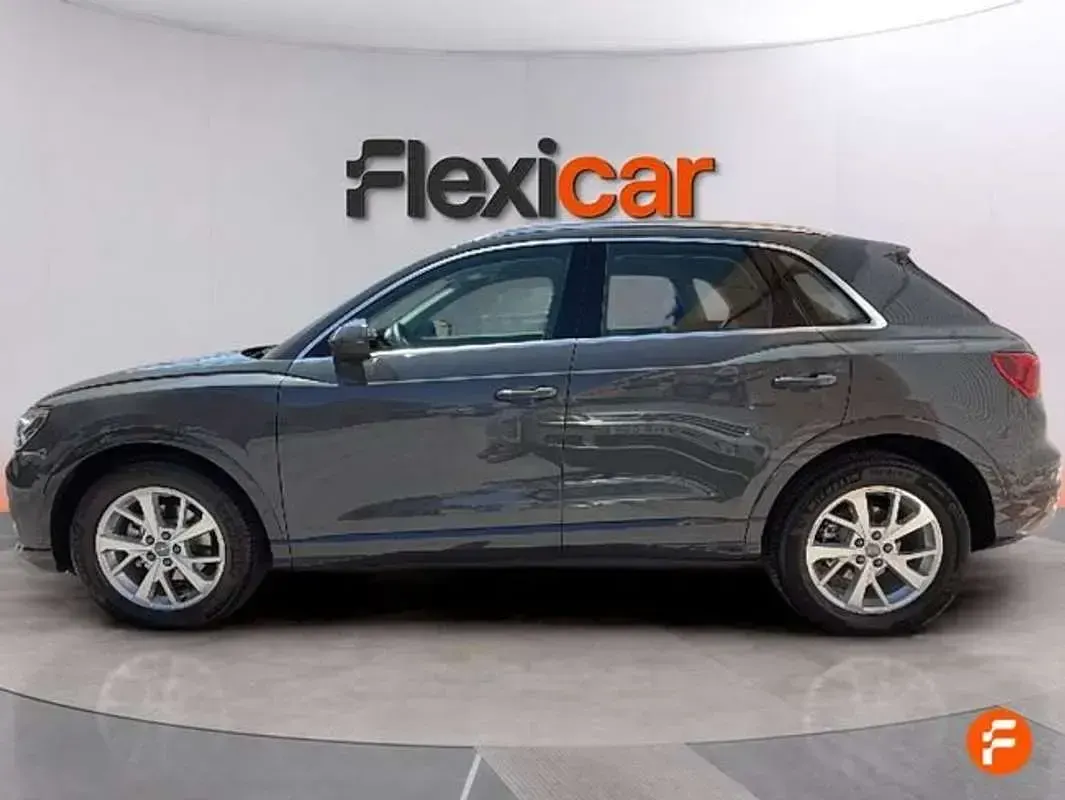 Usado Audi Q3 150 CV (110 kW) 2019 Gris SUV