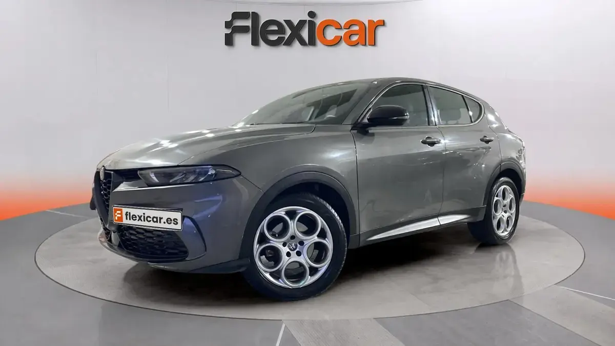 Usado Alfa Romeo Tonale Sprint 131 CV (96 kW) 2023 Gris SUV