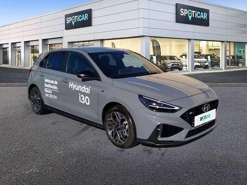 Usado Hyundai i30 N Line 101 CV (74 kW) 2025 Gris Utilitario