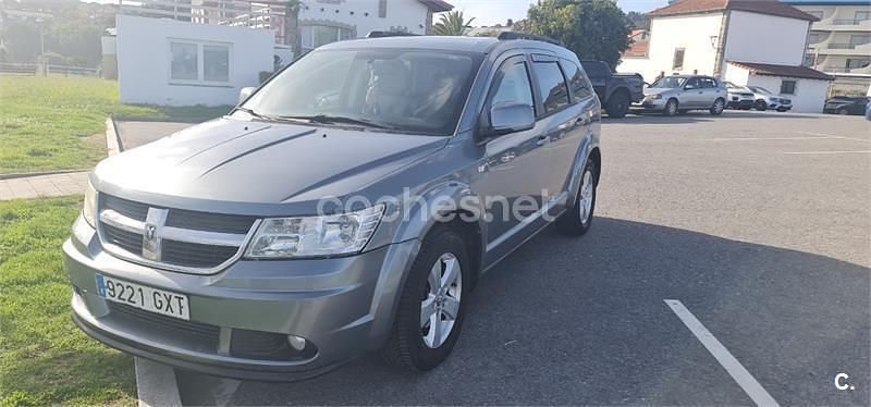 Gris / plata Usado 2010 Dodge Journey SXT SUV | 7500 € (Caro) - Imagen 1/4