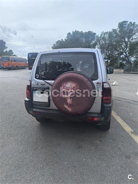 Usado Mitsubishi Montero 160 CV (117 kW) 2004 Gris / plata SUV