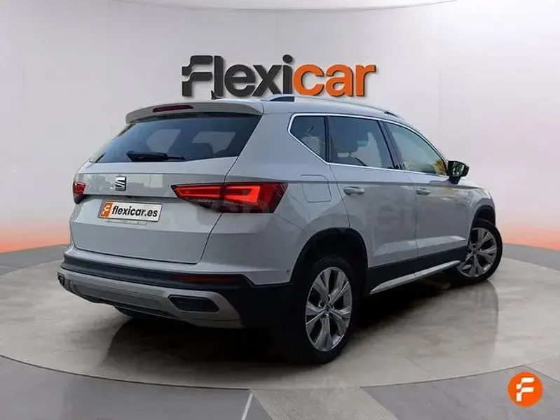 Usado Seat Ateca Xperience 150 CV (110 kW) 2022 Blanco SUV
