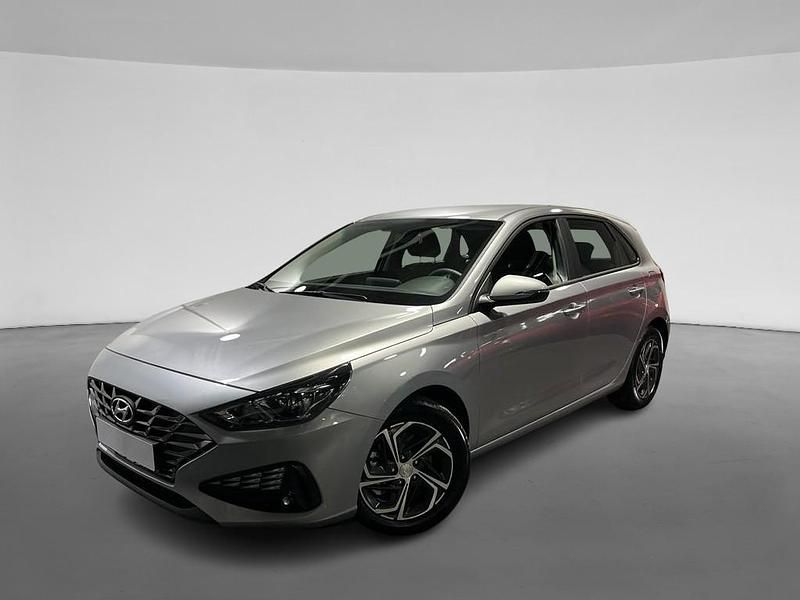 Plata shimmering Usado 2022 Hyundai i30 Utilitario | 15.990 € (Precio justo) - Imagen 1/2