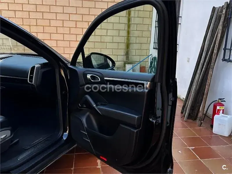Usado Porsche Cayenne 262 CV (192 kW) 2016 Negro SUV