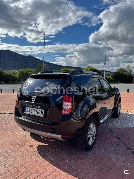 Usado Dacia Duster Prestige 125 CV (91 kW) 2017 Negro SUV