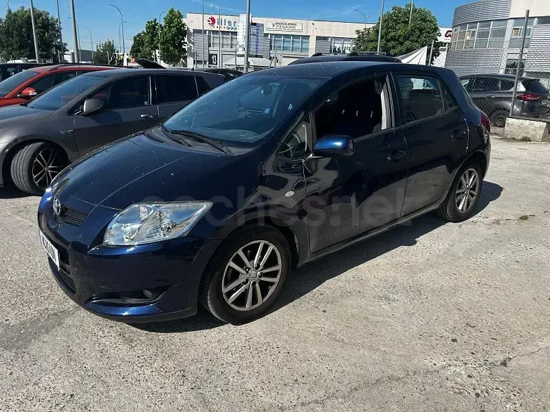 Usado Toyota Auris Active 90 CV (66 kW) 2009 Azul Utilitario