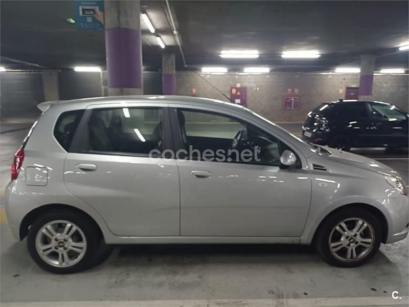 Gris / plata Usado 2011 Chevrolet Aveo LT Berlina | 5500 € (Precio justo) - Imagen 1/4