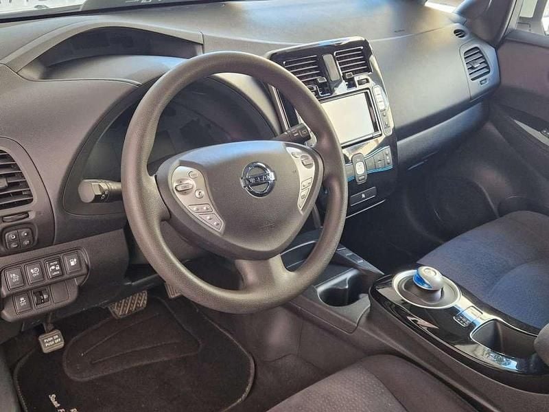 Usado Nissan Leaf Tekna 80 kW (109 CV) 2016 Blanco Utilitario