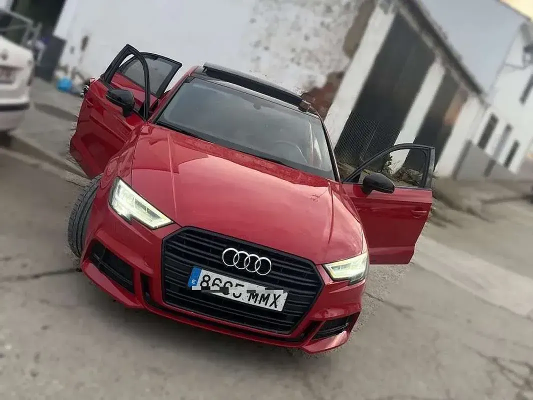 Usado Audi A3 S-Line 150 CV (110 kW) 2018 Rojo Berlina