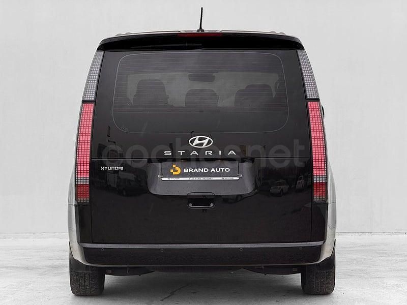 Usado Hyundai Staria 177 CV (130 kW) 2022 Negro Monovolumen