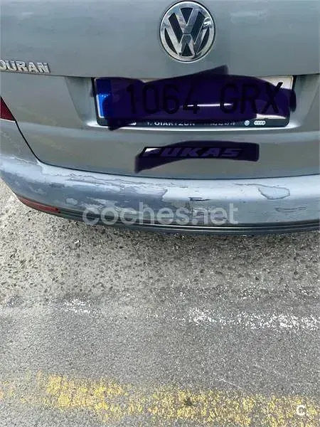 Usado VW Touran Advance 105 CV (77 kW) 2009 Gris / plata Monovolumen