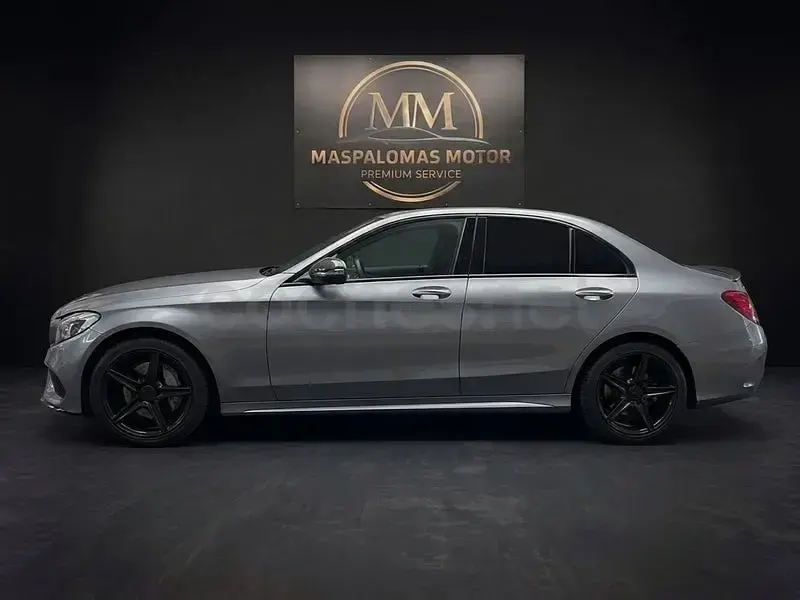 Usado Mercedes C200 136 CV (100 kW) 2017 Gris / plata Berlina