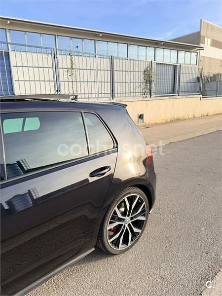 Usado VW Golf VII GTD 184 CV (135 kW) 2017 Negro Berlina