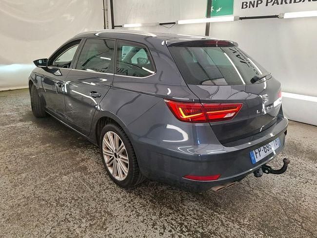 Begagnad Seat Leon XCELLENCE 150 HK (110 kW) 2020 Grå Kombi