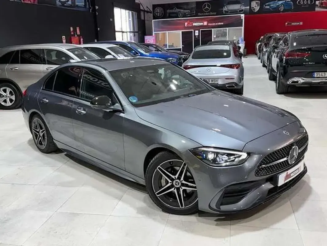Usado Mercedes C200 204 CV (150 kW) 2022 Gris Berlina