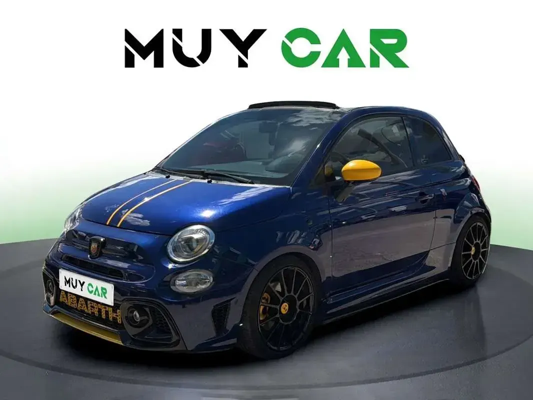 Usado Abarth 595 145 CV (106 kW) 2018 Azul Utilitario