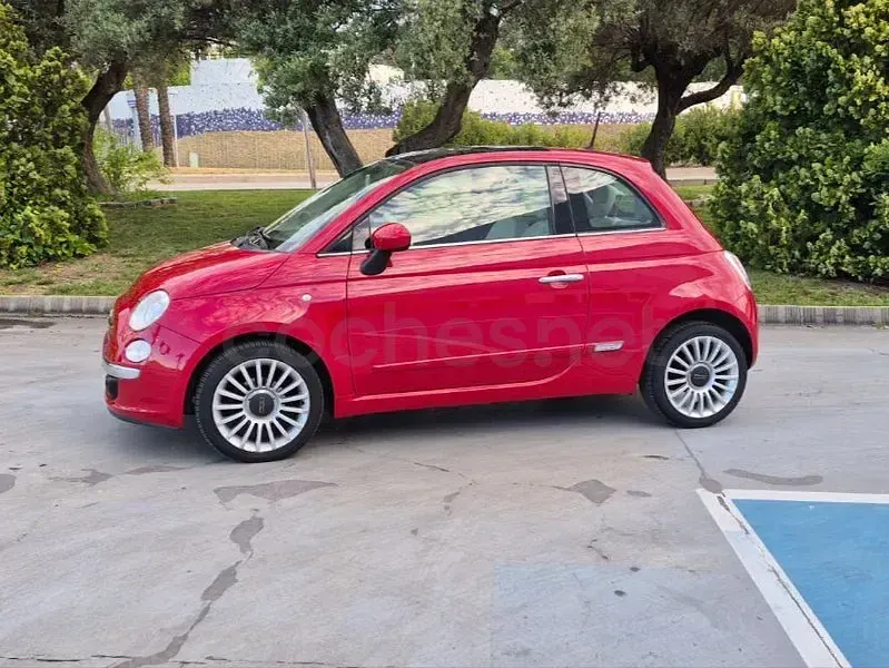 Usado Fiat 500 Lounge 69 CV (50 kW) 2015 Rojo Berlina