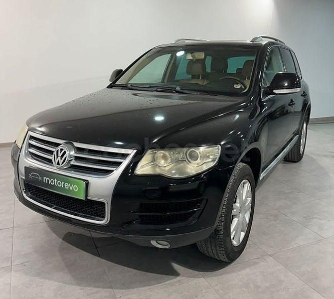 Usado VW Touareg 225 CV (165 kW) 2007 Negro SUV