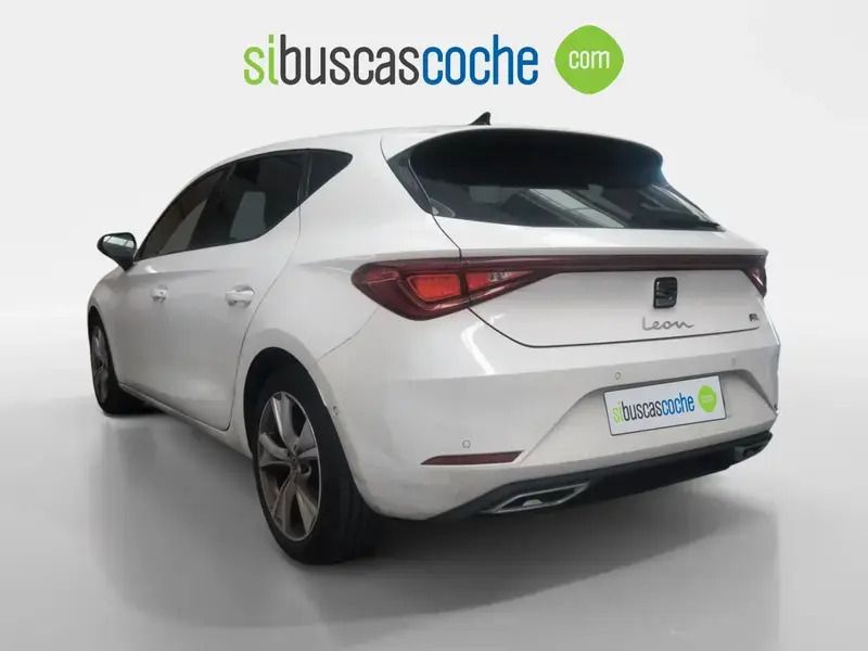 Usado Seat Leon FR 150 CV (110 kW) 2022 Blanco