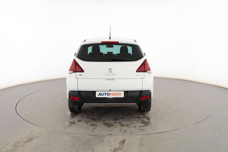 Usado Peugeot 3008 Allure 120 HP (88 kW) 2015 Branco Carrinha