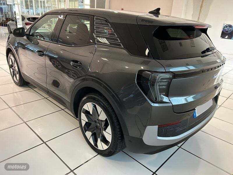 Usado Ford Explorer Premium 210 kW (286 CV) 2024 Gris SUV