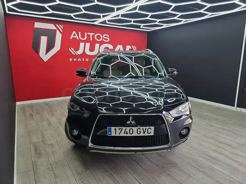 Usado Mitsubishi Outlander 140 CV (102 kW) 2010 Negro SUV