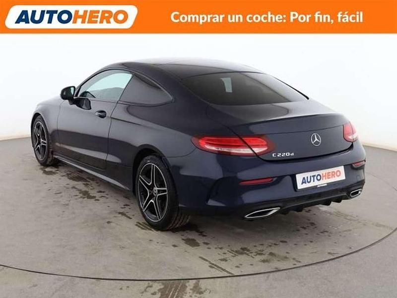 Usado Mercedes C220 AMG line 194 CV (142 kW) 2020 Azul Coupe