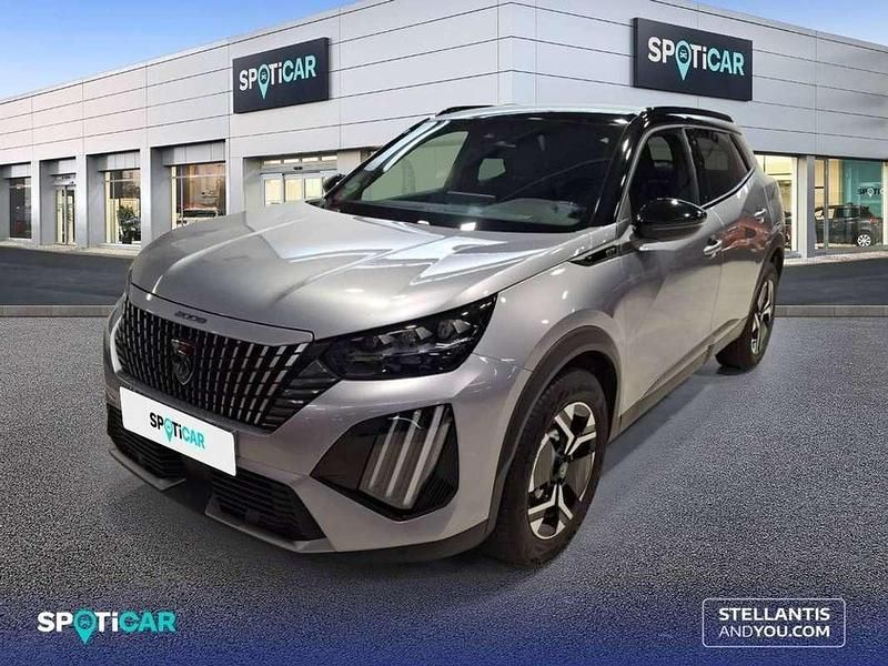 Gris Usado 2023 Peugeot 2008 GT SUV | 21.490 € (Un poco caro) - Imagen 1/4