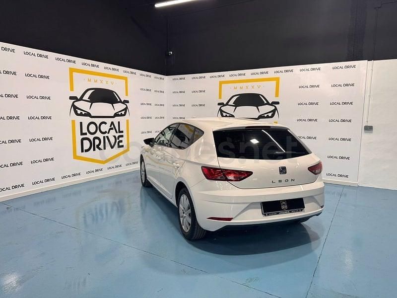 Usado Seat Leon Style 115 CV (84 kW) 2020 Blanco Berlina
