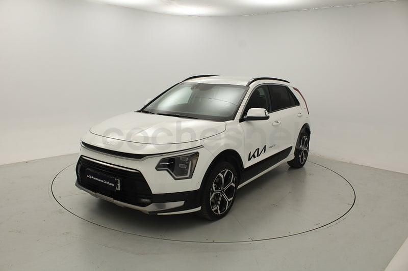 Usado Kia Niro 129 CV (94 kW) 2025 Blanco SUV