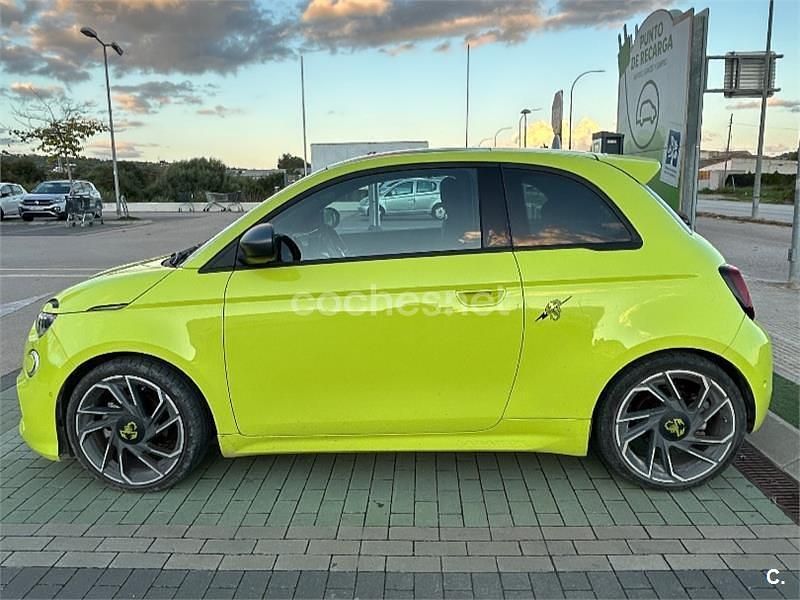 Usado Abarth 500 2024 Eléctrico Berlina
