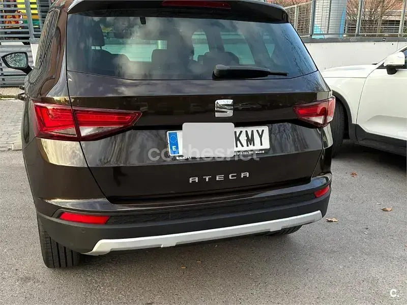 Usado Seat Ateca Style 115 CV (84 kW) 2018 Marrón SUV
