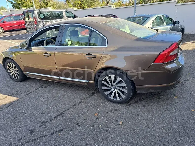 Usado Volvo S80 Momentum 215 CV (158 kW) 2012 Marrón Berlina