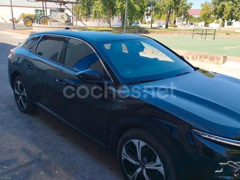 Usado Citroën C5 X Feel 130 CV (95 kW) 2023 Negro Familiar