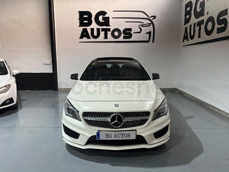 Usado Mercedes CLA220 AMG line 170 CV (125 kW) 2013 Blanco Berlina