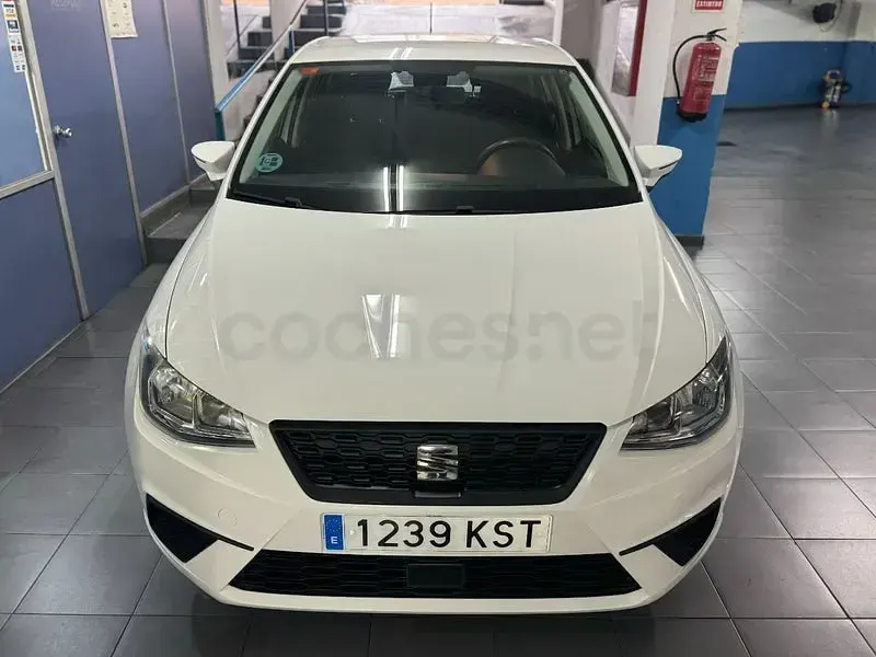 Usado Seat Ibiza Reference 95 CV (69 kW) 2019 Blanco Utilitario