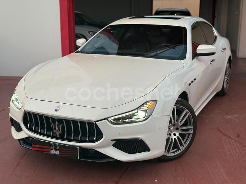 Usado Maserati Ghibli 275 CV (202 kW) 2018 Blanco Berlina
