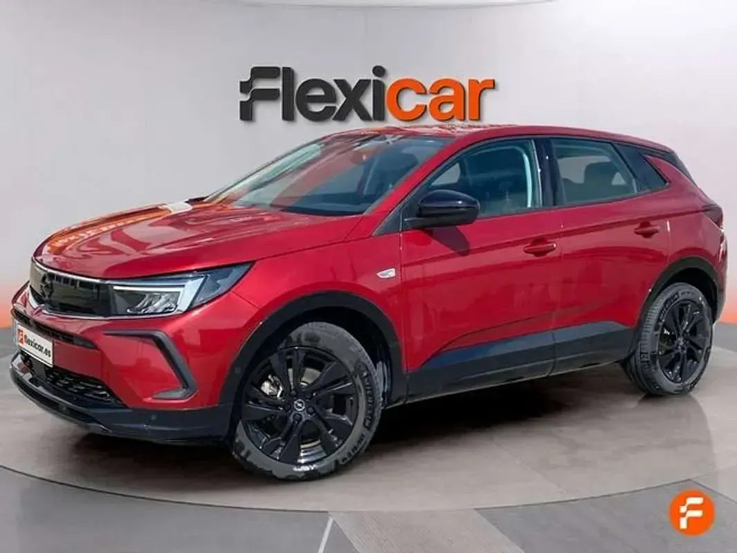 Usado Opel Grandland X S 131 CV (96 kW) 2024 Burdeos SUV