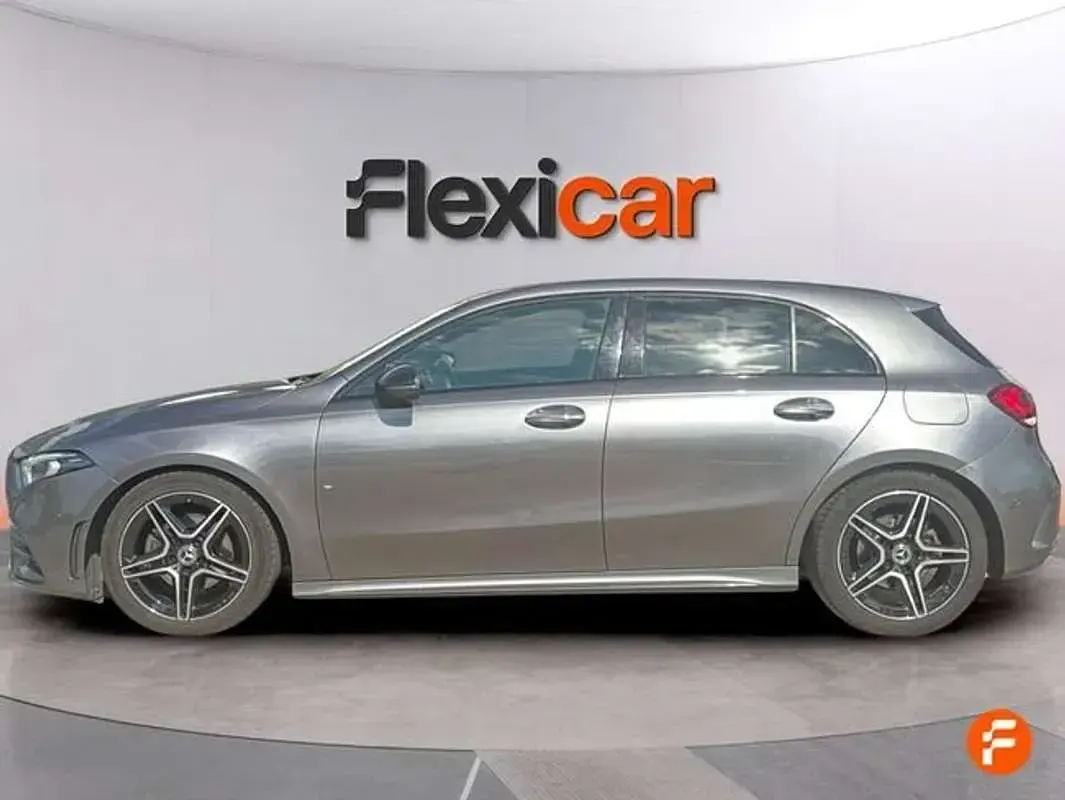 Begagnad Mercedes A200 156 HK (114 kW) 2018 Grå Sedan
